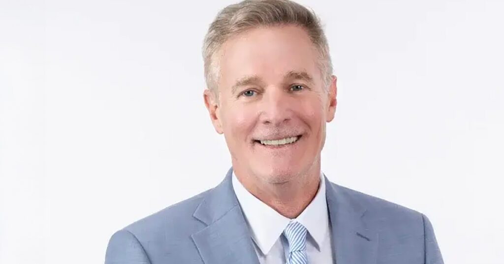 Ashton Thomas Adds .5B Team, New CIO Ashton Thomas Adds .5B Team, New CIO