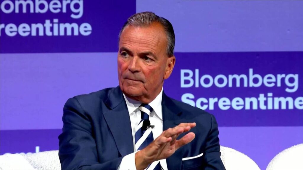 Billionaire Caruso Says He Won’t Build in LA Anymore