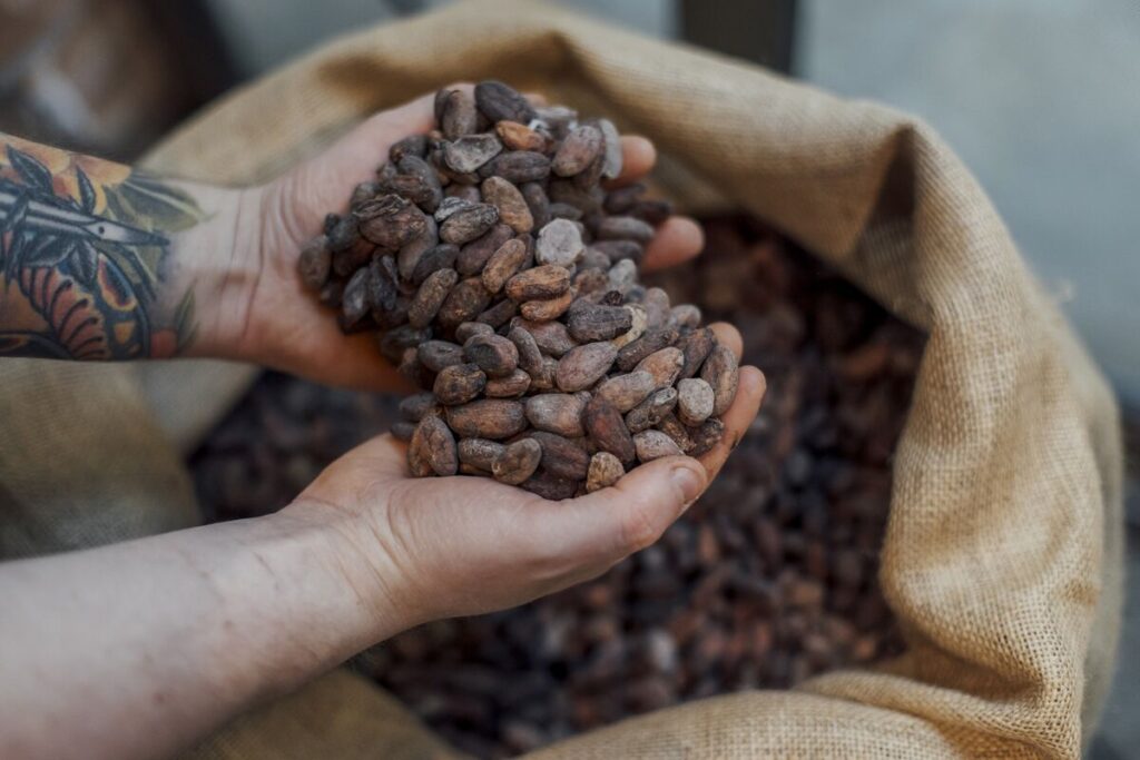 Cocoa Set for Longest Weekly Losing Run Since 1999 on Demand Dip