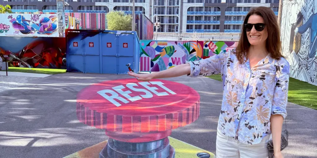 How I Rebuilt My Home After Divorce Using a Buy Nothing Group How I Rebuilt My Home After Divorce Using a Buy Nothing Group