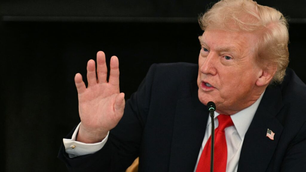 Israel, Hamas agree to first phase of Gaza peace plan Israel, Hamas agree to first phase of Gaza peace plan