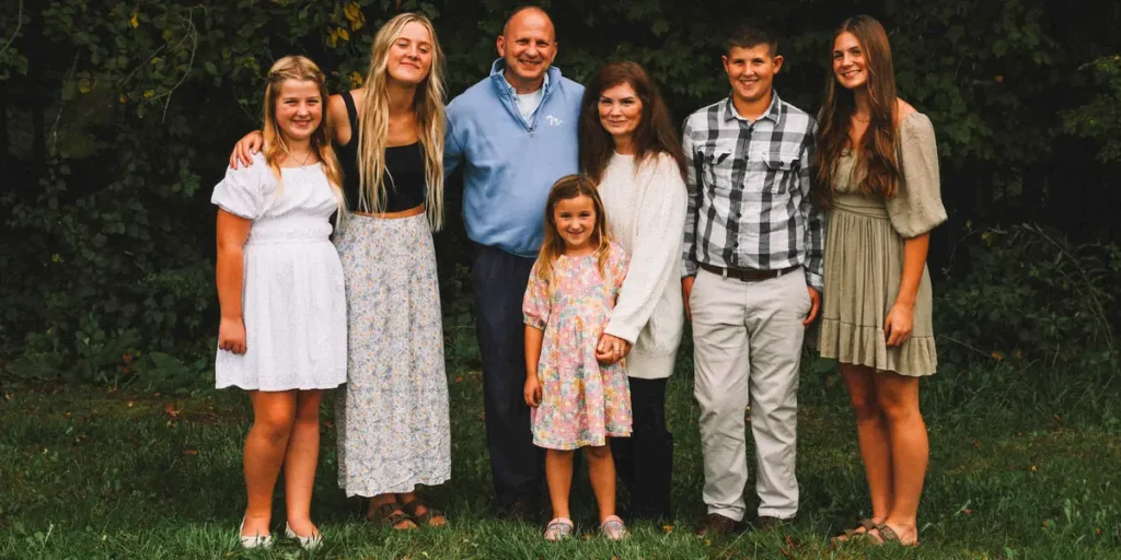 My Parents Lived With My Family of 7 After Selling Their House