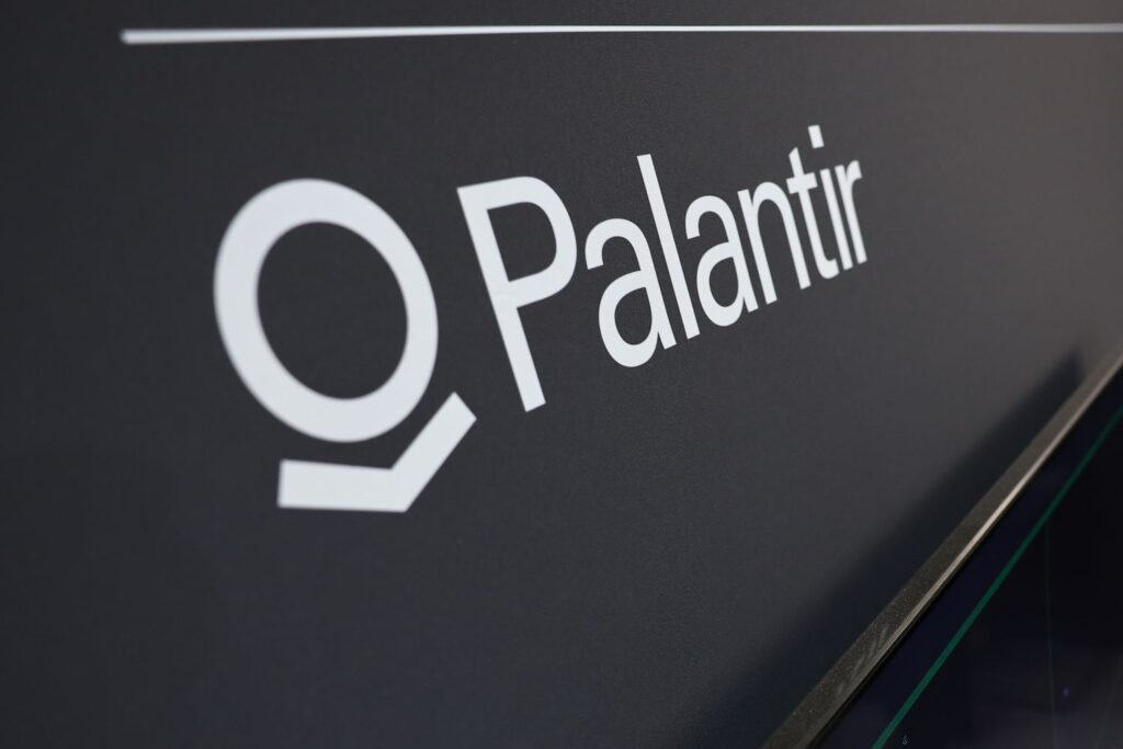 Palantir Plunges; Health Insurance Stocks Surge