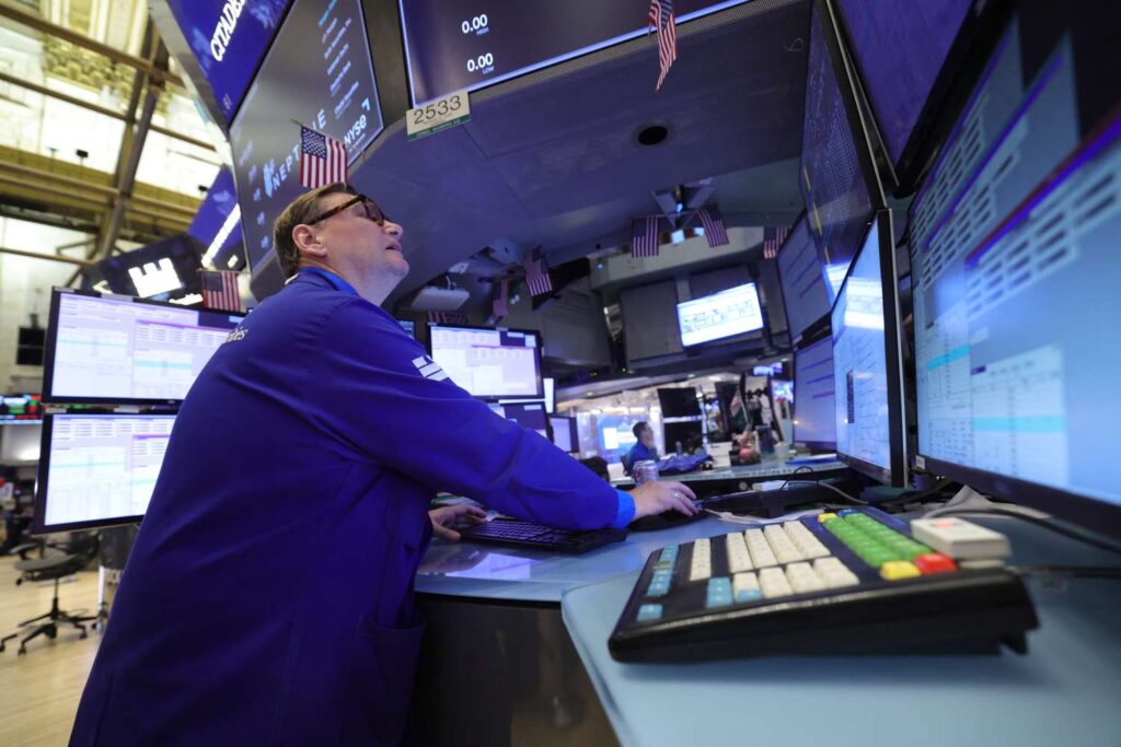 Stock Indexes Mostly Rise to Begin Week; AMD Shares Soar on OpenAI Deal Stock Indexes Mostly Rise to Begin Week; AMD Shares Soar on OpenAI Deal